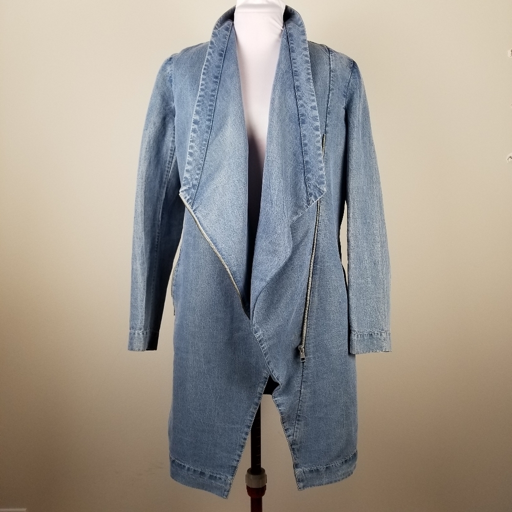 SOIA & KYO Stefie Denim Jacket w/Draped Collar-S